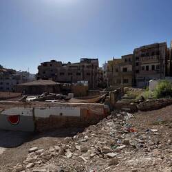 A shot of the town on the way down