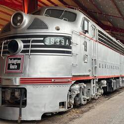 EMD (General Motors) E8 unit