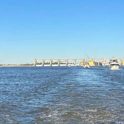 Away from Lock & Dam 27