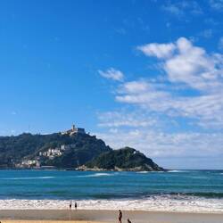 Monte Igeldo und die Isla de Santa Clara
