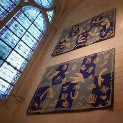 Modern weavings supplementing the traditional