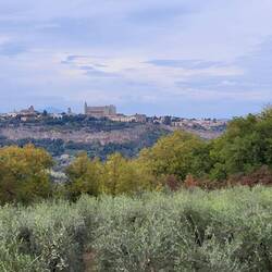 Hier sieht man schön die Lage von Orvieto. Äußerst exponiert!!