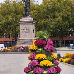 Statue zu Ehren des Piraten Jean Bart