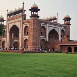 The entry gate to the Taj