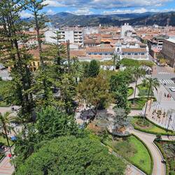 Aussicht von oben auf den Parque Calderon