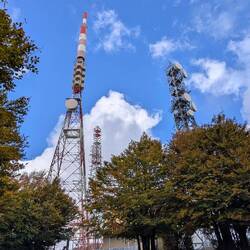 Anstelle eines Gipfelkreuzes auf dem Monte Soro