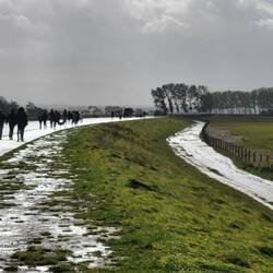 Der Weg zurück zum Glück nur viel Wind, aber kein Regen.