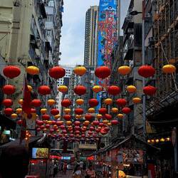 This is the 'Night Market' area. Thought we'd take a look en route to our hotel.