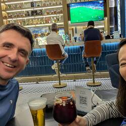 Football and ceverza. Ola, Ecuador!