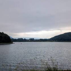 Da hinten in der Mitte müsste der Fuji sein