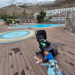 der Herr der Poolanlage