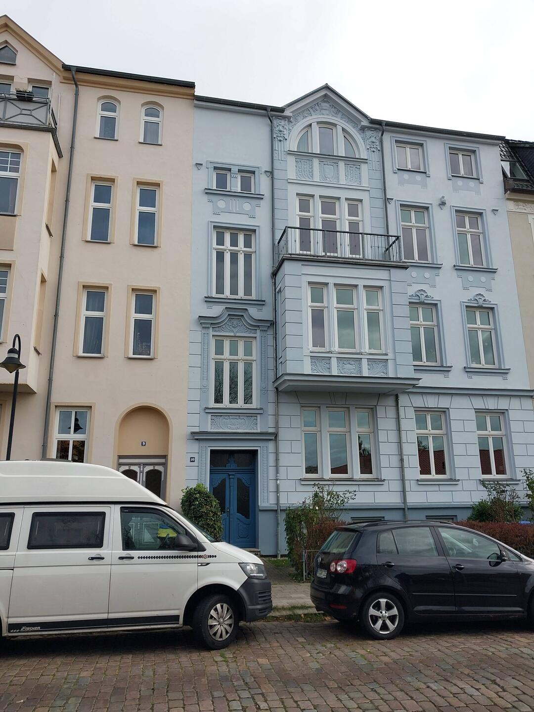 Parkplatz vorm Haus 🥳