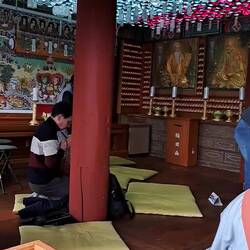 A worship temple at the bottom of the grotto.