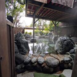 Onsen (aussen)