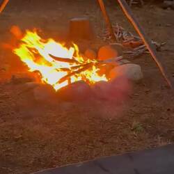 Das wärmende Lagerfeuer.