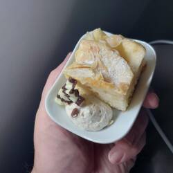 Gedeckter Apfelkuchen