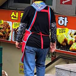 Now THAT'S good balance!