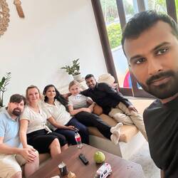 Sri Lanka Family🥰