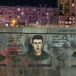 Auch der Tot. Gedenken an Opfer des Bergkarabach Krieges.