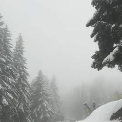 R-5 auf dem Weg nach Kosovo