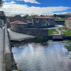 Crossing the old medieval bridge into Ribadiso da Baixo this afternoon.