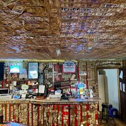 Hanna Hilton Café & Bar