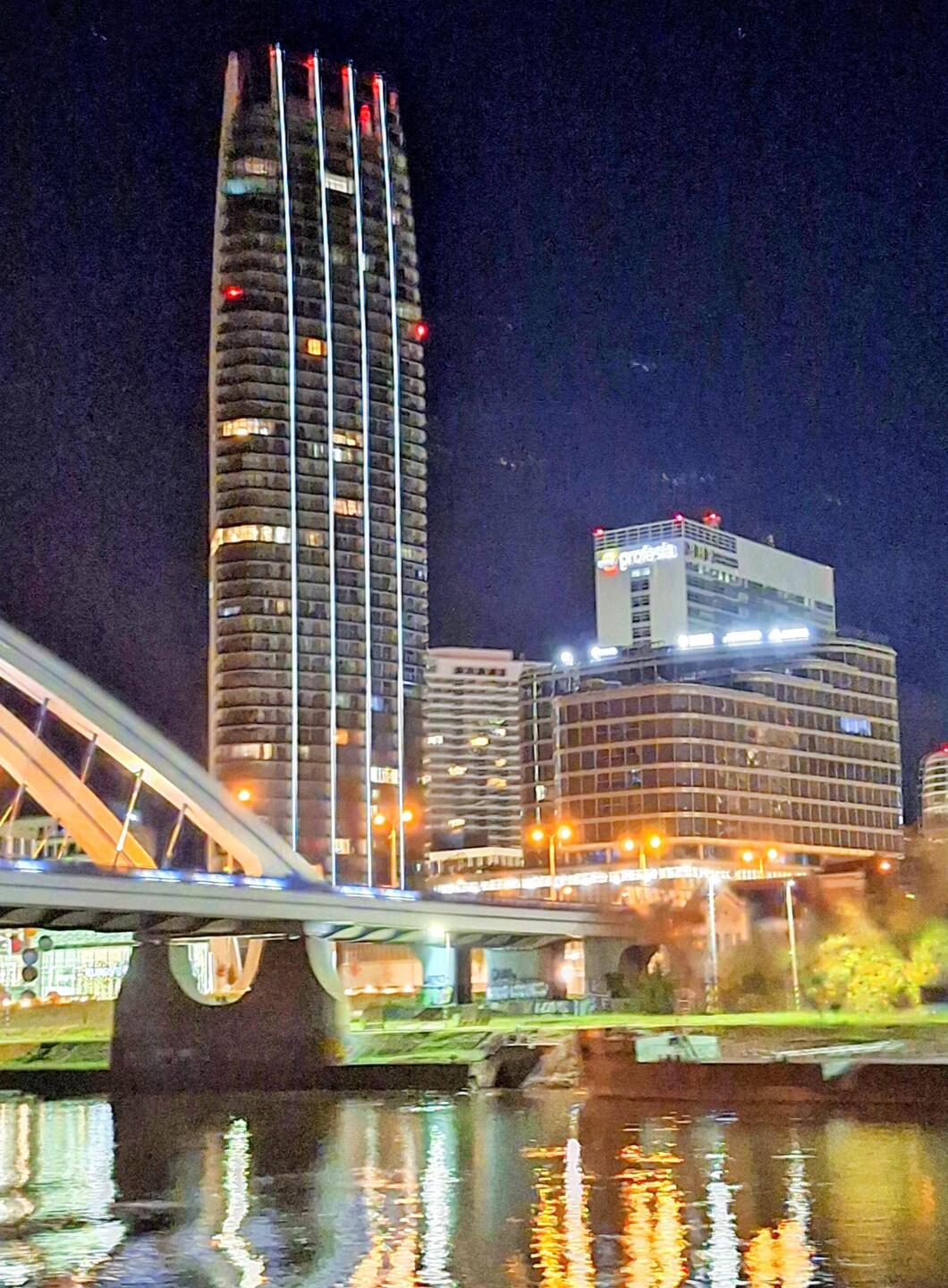 Eurovea Tower Bratislava 🇸🇰