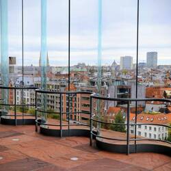 Museum aan de Stroom.