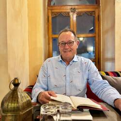 Len enjoying dinner at Bait Al restaurant