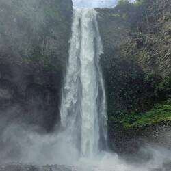 Cascada Manto de la Novia