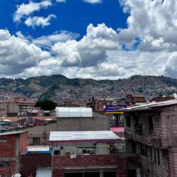 Wir wohnen die nächste Woche mitten in Cusco, Ausblick aus unserem Zimmer
