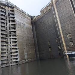 We're down... now for the gates to open to let us out. Compare with previous 2 photos.