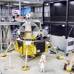 Realistische Darstellung der Mondmission von Apollo 17