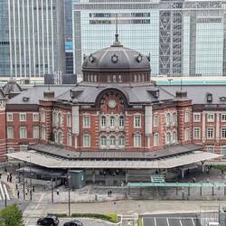 Tokyo train station