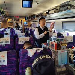 Im Zug wurde "Pferdesalbe" verkauft!