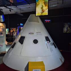 Nachbau der Raumkapsel