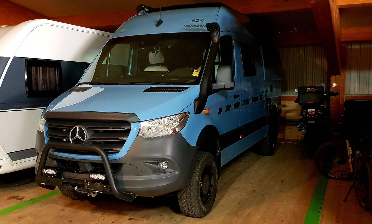 Just arrived! Ready for winter. Thanks Nemo, wonderful 4x4 light truck, see you in the spring!