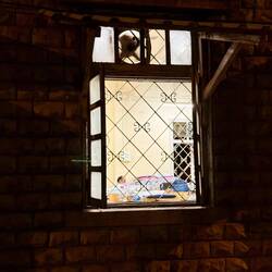 Hier im Gericht hat Papier noch einen hohen Stellenwert 😂