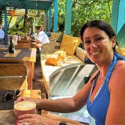 Please note pup 🐶 in background enjoying his morning too!