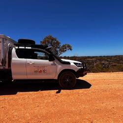 Teerstrasse schon wieder vorbei 😅