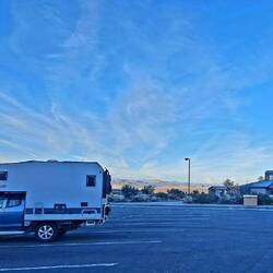 Stellplatz völlig alleine