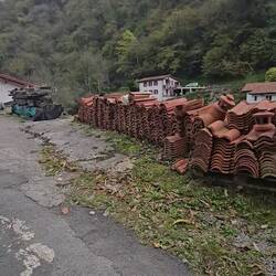 One side is France and one side is Spain