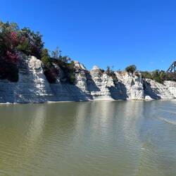 The famous White Cliffs of Epes. Looking back, the light is right.