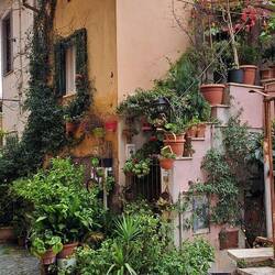 L'inizio di via Oscura