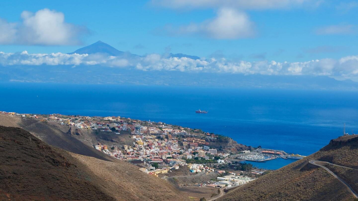 San Sebastian mit dem allgegenwärtigen Teide