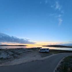 ..einer der ersten Foto Versuche mit unserem neuen kleinen Spielzeug 🙃📸😂