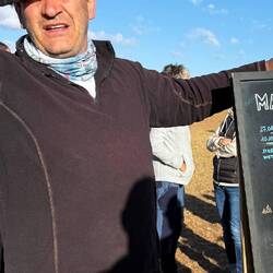 8:45 Uhr Briefing - heute sind's 296km