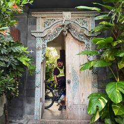 Leaving our lovely homestay to head to Ubud