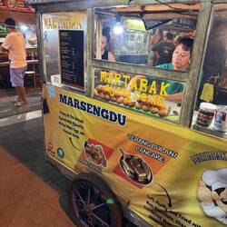 Well-renowned Martabak and Terang Bulan stall: savoury and sweet pancakes