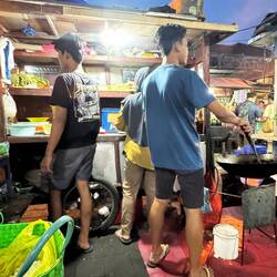 Night market - cooking up our tea